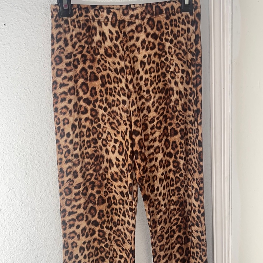 Cheetah bell bottoms never worn
